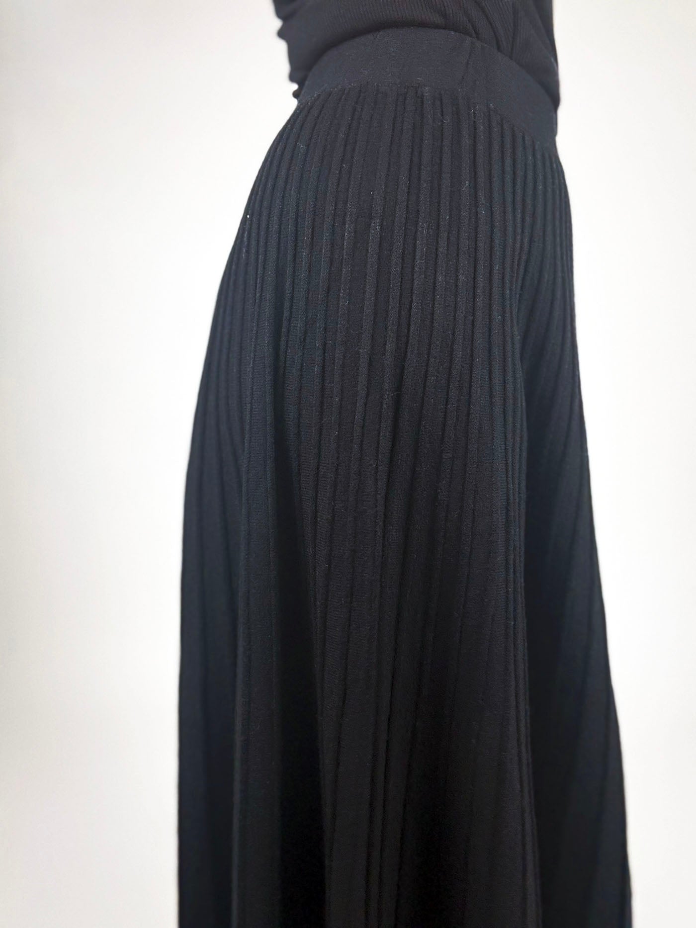 The Sleek Knit Maxi Skirt