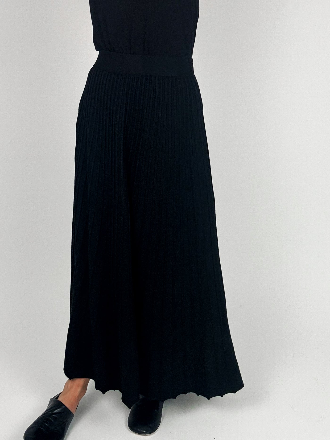 The Sleek Knit Maxi Skirt